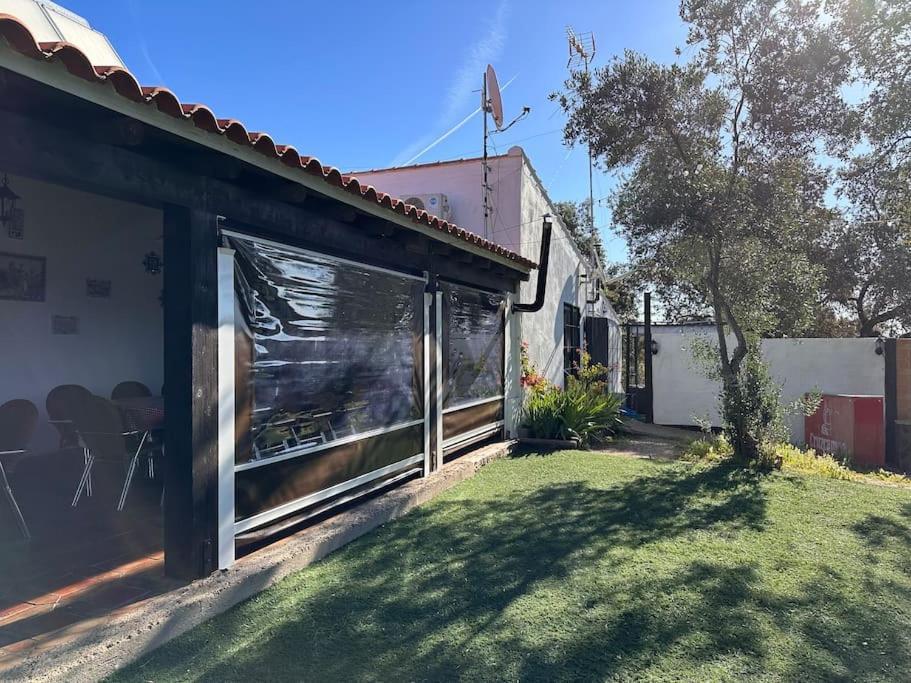 Casa Rural Navalonguilla Con Piscina 圣奥拉利亚德尔卡拉 外观 照片