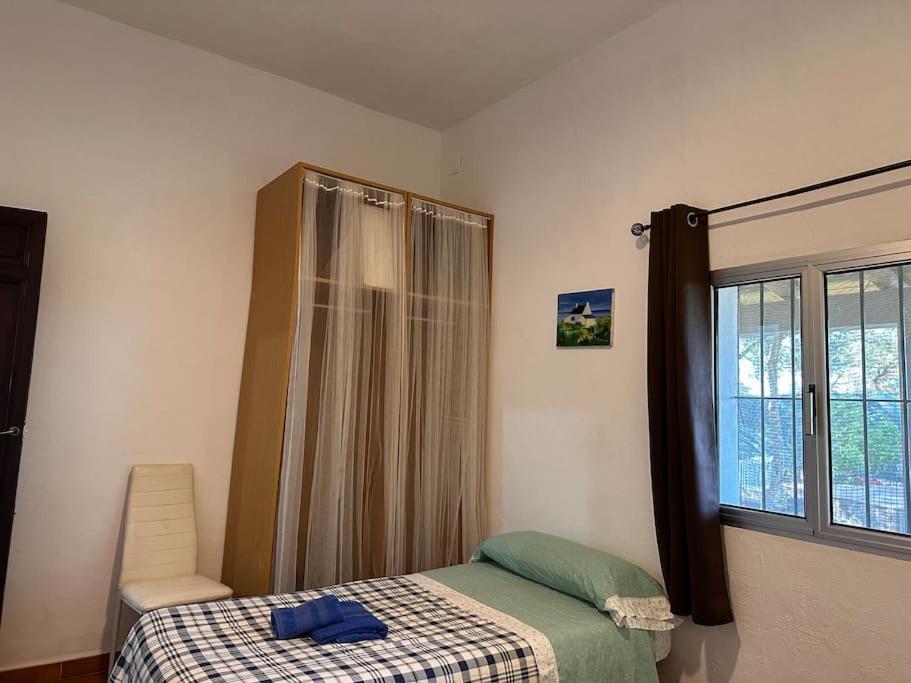 Casa Rural Navalonguilla Con Piscina 圣奥拉利亚德尔卡拉 外观 照片